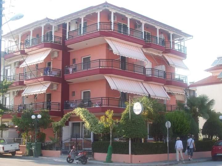 Villa Nikos Paralia Екстериор снимка